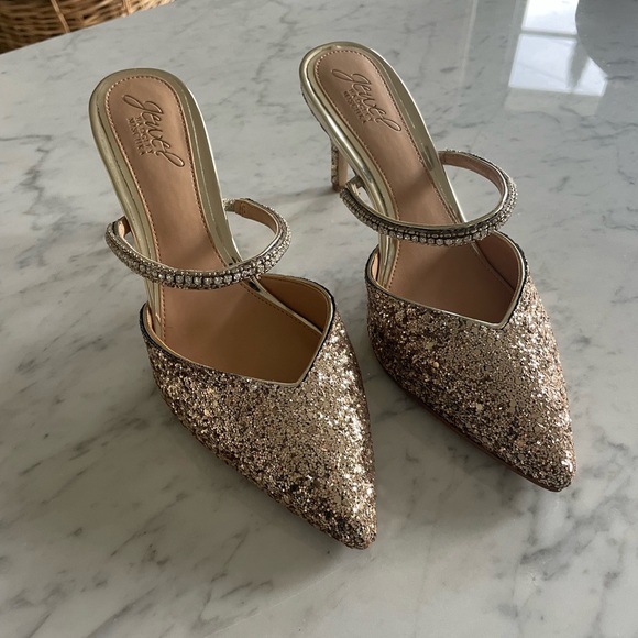 JEWEL BADGLEY MISCHKA
Women's Jan Evening Mule Hells in gold glitter - Picture 5 of 8